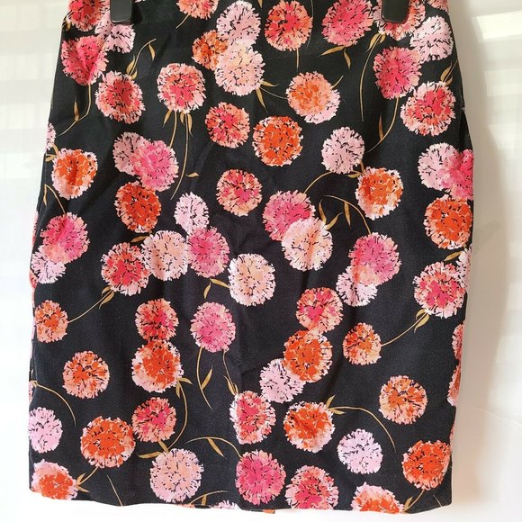 Talbots Petite Floral Pencil Skirt Back Vent Slit Black Pink Coral Size 8P NWT - Picture 2 of 10